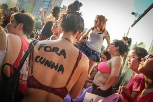 Fora_Cunha